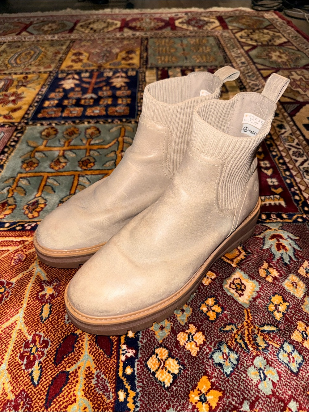 Timberland Men’s Chukka Boots in Beige Tan